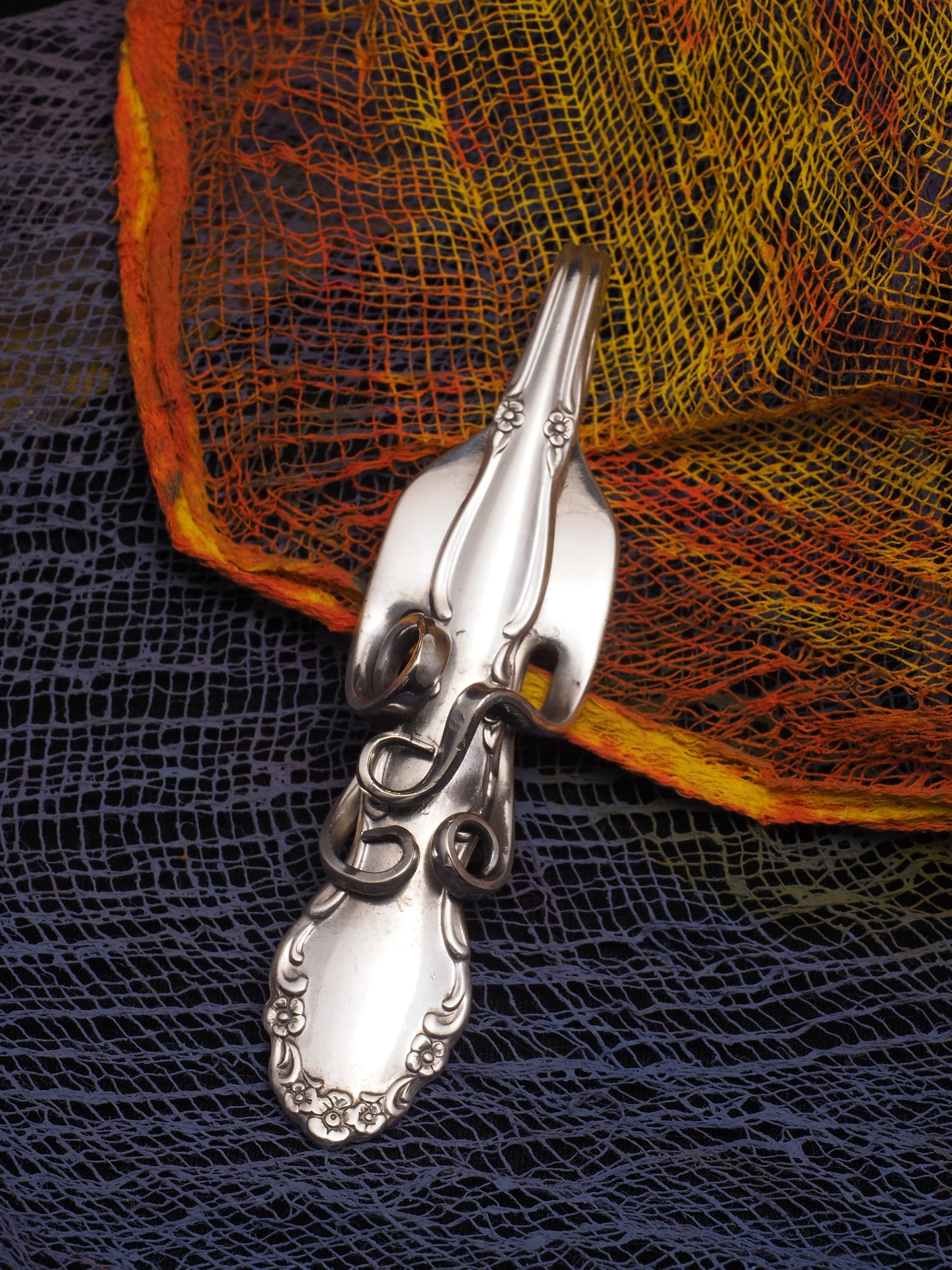 Pendentif Le câlin #1 The hug pendant