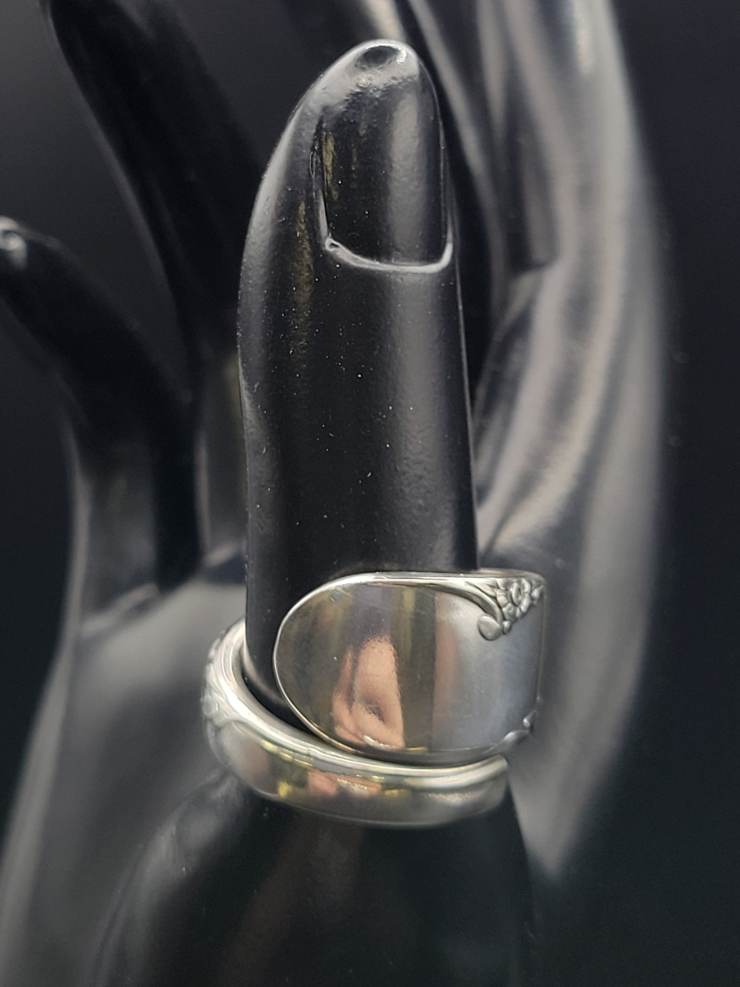 Bague double motif fleuri spiralé