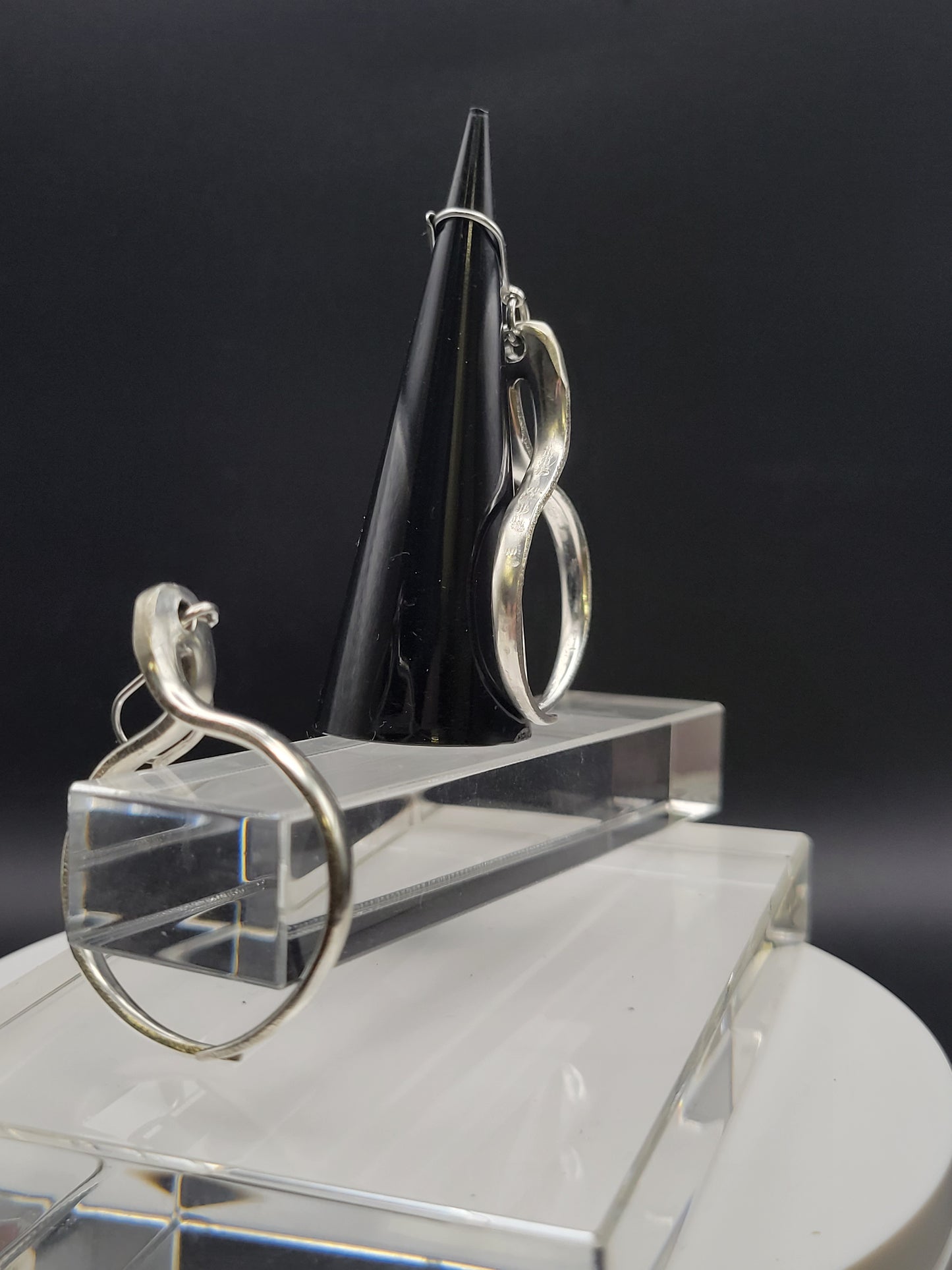 Circle twine earrings